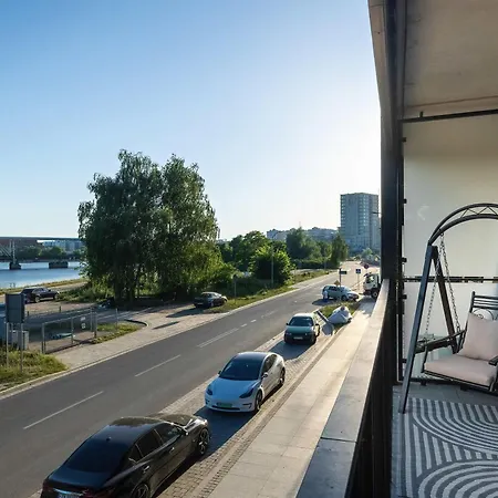 Stylowy Z Parkingiem Podziemnym I Klimatyzacja Na Bulwarach Szczecinskich By Renters * 슈체친